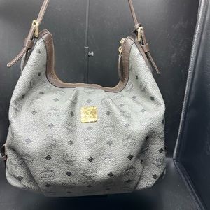 MCM large preloved hobo bag in great condition